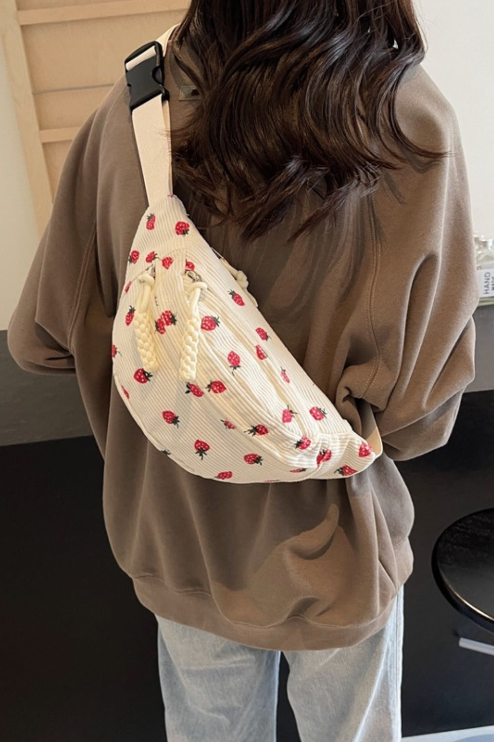 Printed Adjustable Strap Sling Bag