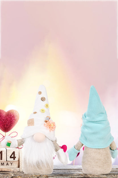 2-Pack Buttoned Faceless Gnomes