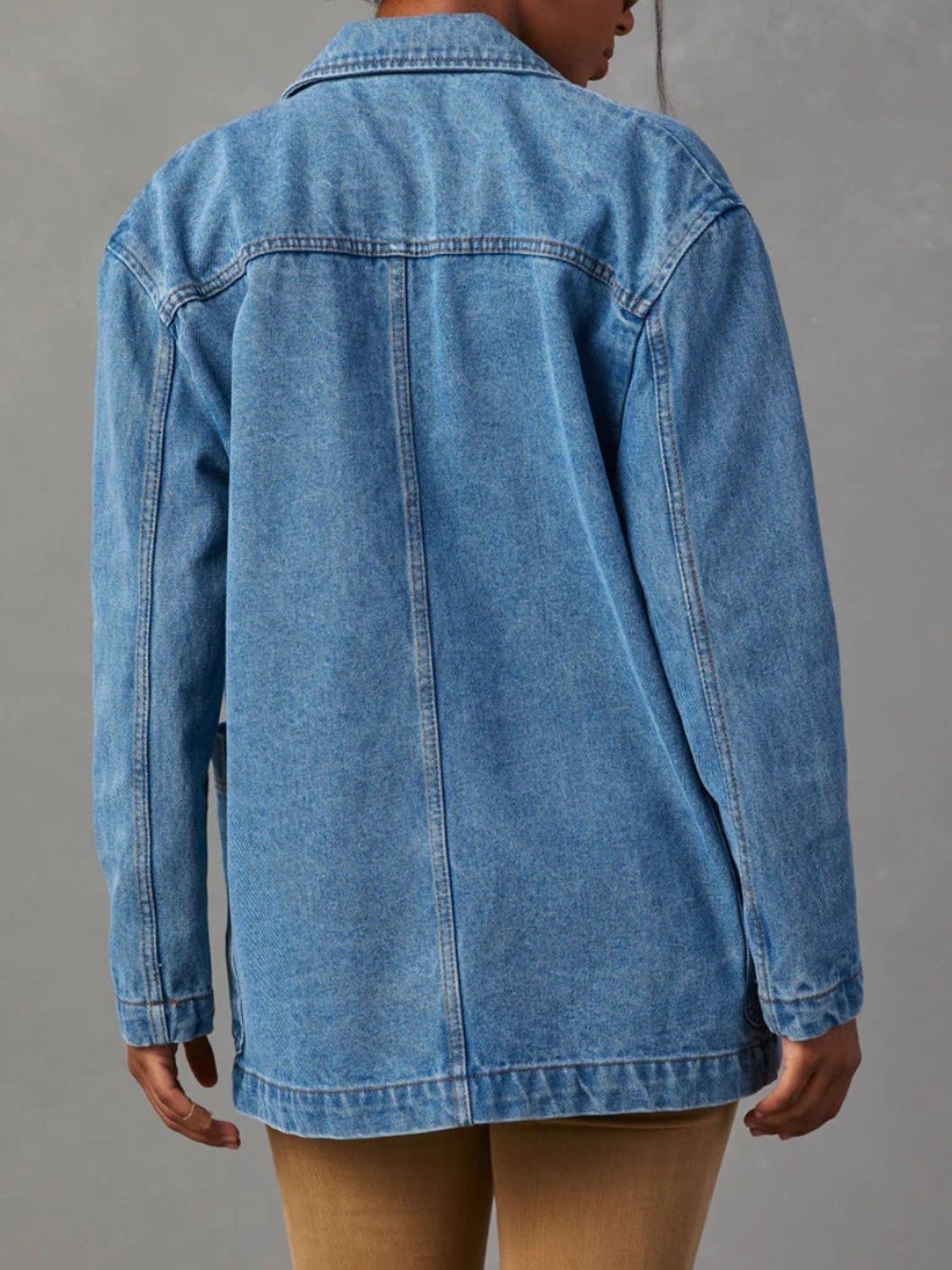 Pocketed Lapel Collar Long Sleeve Denim Jacket