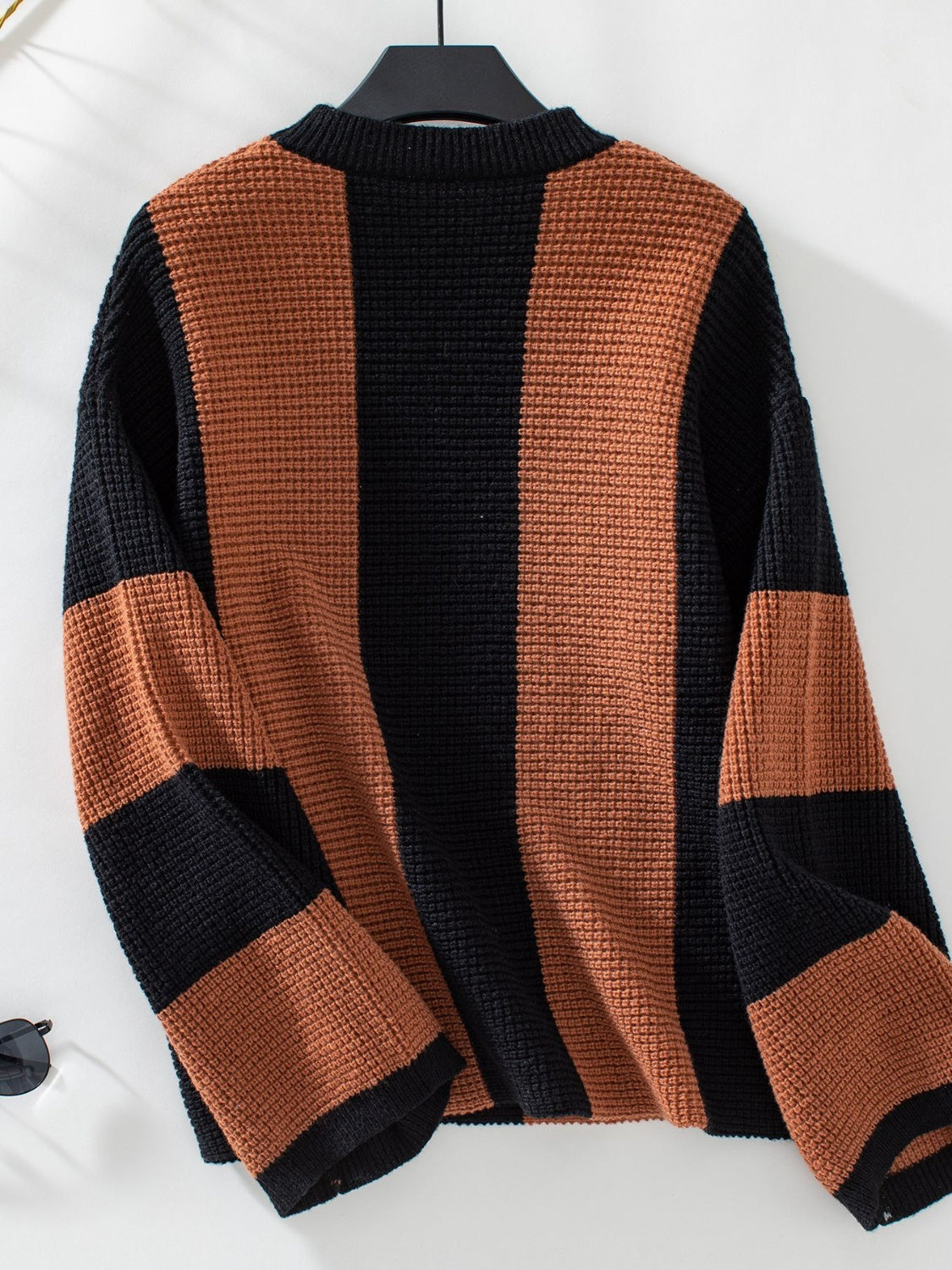 Color Block Round Neck Long Sleeve Sweater